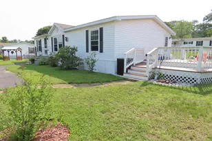 7 Adams St, Epsom, NH 03234 - Photo 1