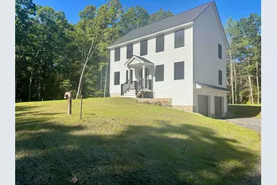 8 Meindl Road #1, Raymond, NH 03077 - Photo 1