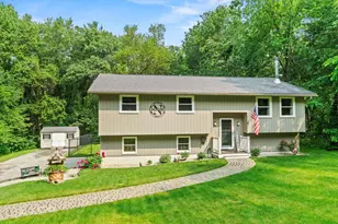 16 Hazelwood Dr, Hudson, NH 03051 - Photo 1