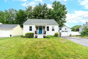 28 Maplewood Ave, Dover, NH 03820 - Photo 1