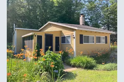 15 Milford Street, Amherst, NH 03031 - Photo 1