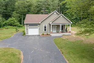 308 Pickering Rd, Rochester, NH 03867 - Photo 1