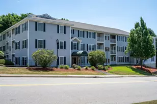 89 Eastern Ave, Manchester, NH 03104 - Photo 1