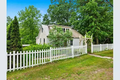 648 Raymond Road, Chester, NH 03036 - Photo 1