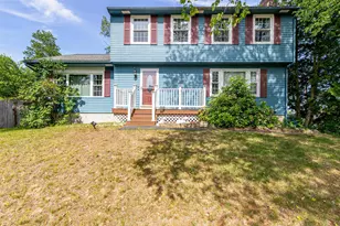 3 MacDonald Dr, Nashua, NH 03062 - Photo 1