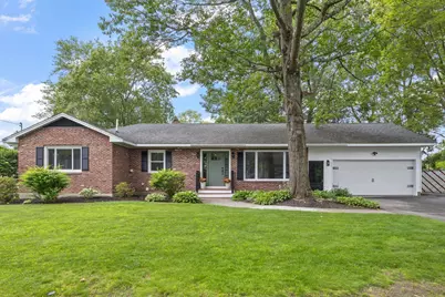 11 Bond Street, Hudson, NH 03051 - Photo 1