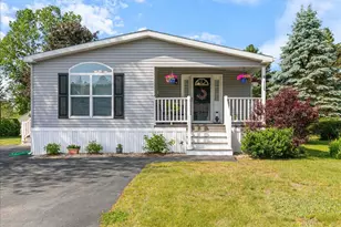 115 Bluefish Blvd, Portsmouth, NH 03801 - Photo 1