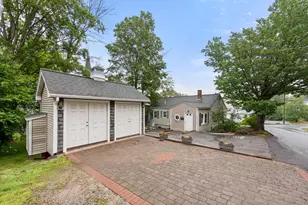 10 Prospect St, Bristol, NH 03222 - Photo 1