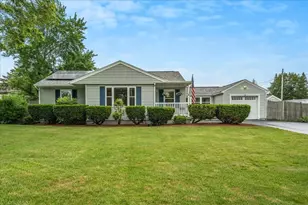 118 Robinson Rd, Nashua, NH 03060 - Photo 1