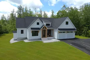 458 Blane Cir, Pembroke, NH 03275 - Photo 1