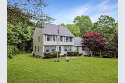 7 Williamine Drive, Newton, NH 03858 - Photo 1