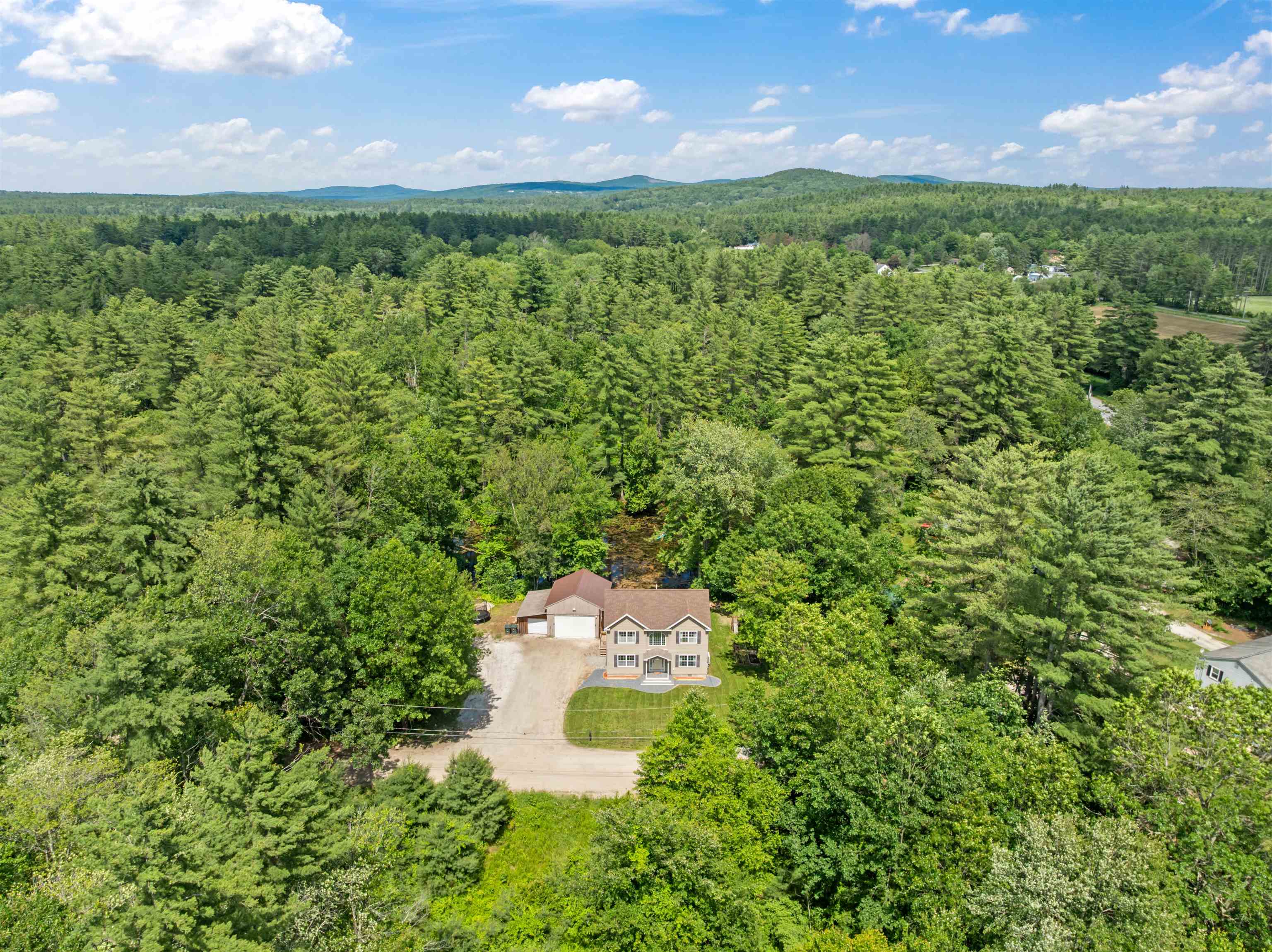 70 Riverside Dr, Allenstown, NH 03275 - MLS 5048002 - Coldwell Banker