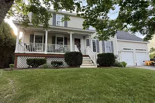 612 Megan Dr, Manchester, NH 03109 - Photo 1