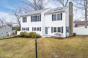 9 Irving St, Salem, NH 03079 - Photo 1