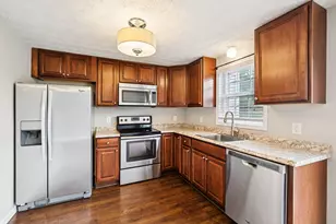 272 Winding Pond Rd, Londonderry, NH 03053 - Photo 1