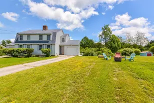5r Senter Cove Rd, Derry, NH 03038 - Photo 1