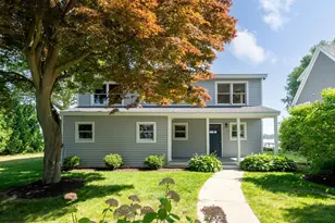 27 Wentworth Terrace, Dover, NH 03820 - Photo 1