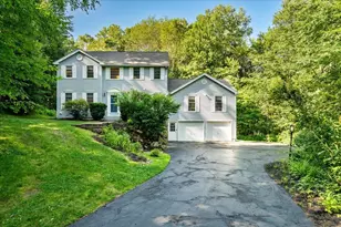 9 Devonshire Way, Bedford, NH 03110 - Photo 1