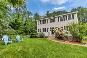 21 Winter Dr, Hooksett, NH 03106 - Photo 1