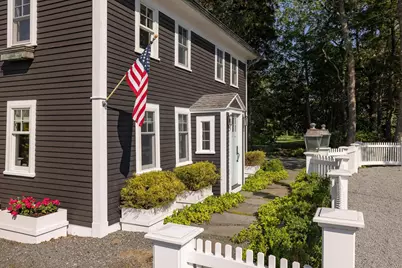 45 Atlantic Avenue, North Hampton, NH 03862 - Photo 1