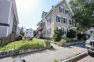 16 Hevey St, Manchester, NH 03102 - Photo 1