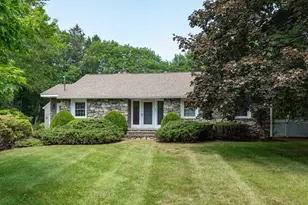 469 Central Rd, Rye, NH 03870 - Photo 1