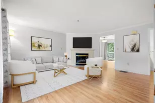 33 Beech Hill Ave, Manchester, NH 03103 - Photo 1