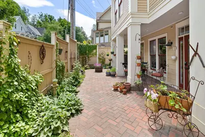 162 South Main Street #1, Stowe, VT 05672 - Photo 1