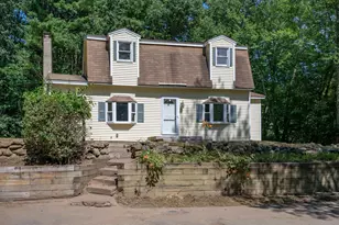 9 Seaverns Bridge Rd, Merrimack, NH 03054 - Photo 1