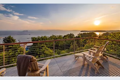 11 Lakeview Terrace, Burlington, VT 05401 - Photo 1