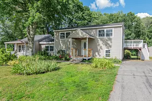 21 Elm St, Epping, NH 03042 - Photo 1