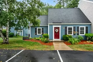 7 Donovan Ct, Merrimack, NH 03054 - Photo 1