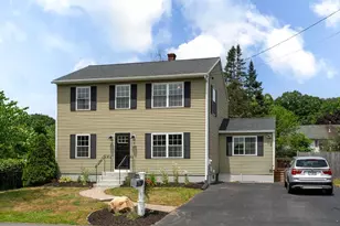 12 Dale St, Manchester, NH 03103 - Photo 1