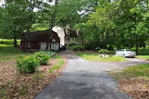 164 Tinker Rd, Nashua, NH 03063 - Photo 1