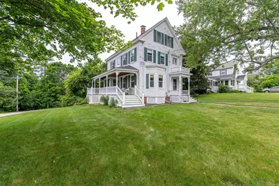 2 Pleasant Street, Wolfeboro, NH 03894 - Photo 1