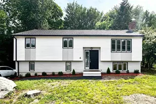 4 Old Coach Rd, Nashua, NH 03062 - Photo 1