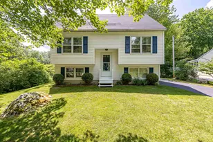 112 Morse Rd, Manchester, NH 03104 - Photo 1