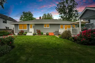 215 Prospect St, Manchester, NH 03104 - Photo 1