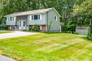 19R Derryfield Rd, Derry, NH 03038 - Photo 1