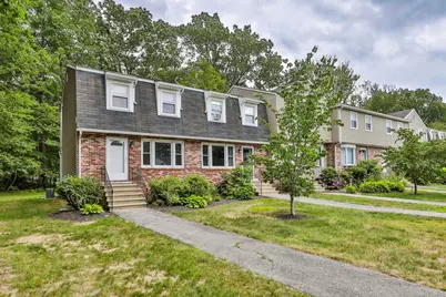 5 Oakwood Lane #8, Goffstown, NH 03045 - Photo 1
