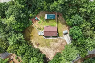 11 Albany Ave, Londonderry, NH 03053 - Photo 1