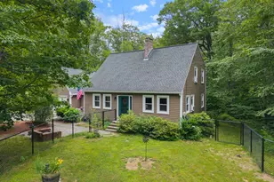 49 Irving Dr, Weare, NH 03281 - Photo 1