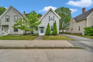 317 Laurel St, Manchester, NH 03103 - Photo 1