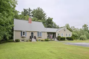 220 Central St, Hampstead, NH 03826 - Photo 1