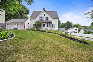 14 Old Wellington Rd, Manchester, NH 03104 - Photo 1