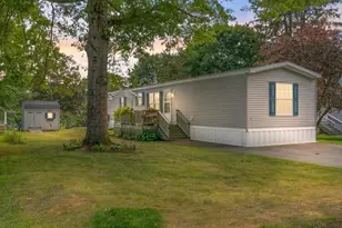 77 Hayes Park, Exeter, NH 03833 - Photo 1