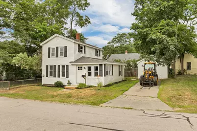31 Jackson Street, Rochester, NH 03867 - Photo 1