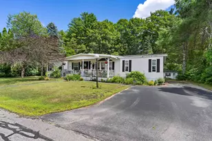 8 Lanai Dr, Rochester, NH 03867 - Photo 1