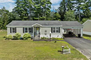 30 Pine St, Epsom, NH 03234 - Photo 1