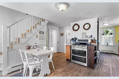 39 Granite Avenue, Salem, NH 03079 - Photo 1